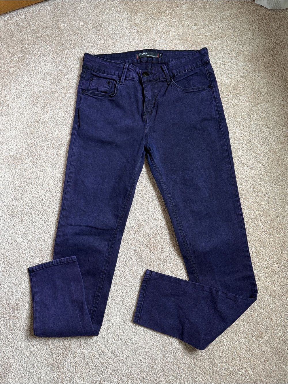BDG Ankle Cigarette Dark Purple Slim Jeans. Size 32